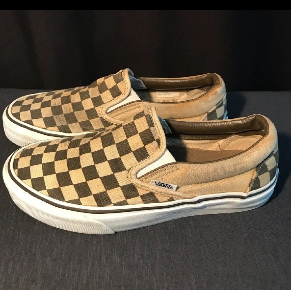 Vans slip on